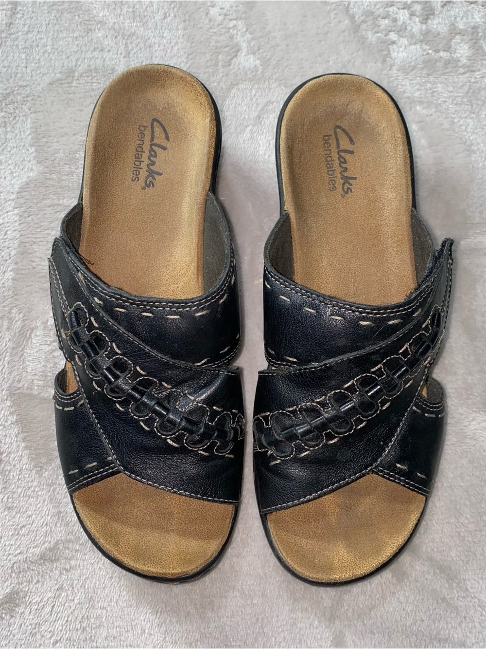 Clarks Lexi Daisy black Leather Sandal